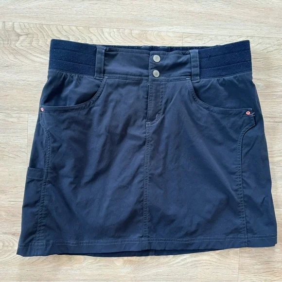 Title Nine women's Recycled Clamber 2.0 Blue Hiking Active skirt Skort size 8 - Picture 2 of 11
